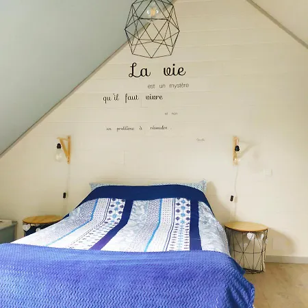 Au Ker Lauriers Et Table D Hotes Nocleg ze śniadaniem Saint-Denoual