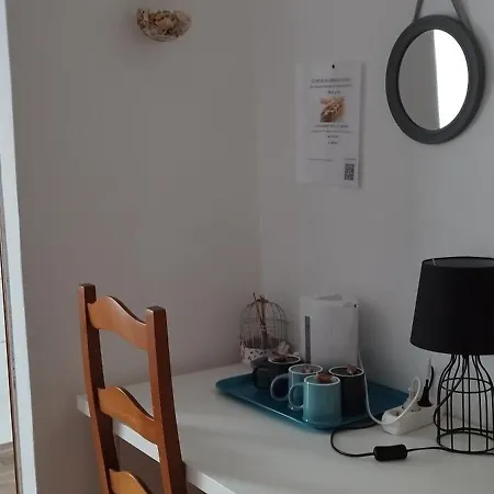 Au Ker Lauriers Et Table D Hotes Nocleg ze śniadaniem